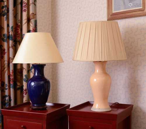 Two modern Chinese-style baluster table lamps,