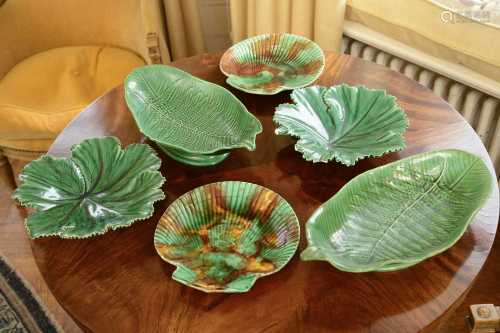 A matched pair of Wedgwood shell-shaped dishes,