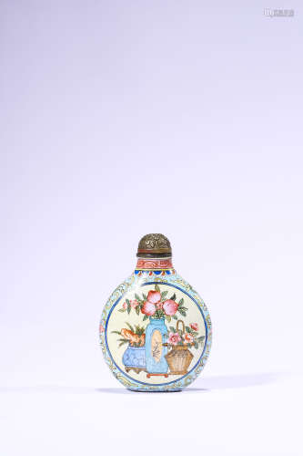 A Painted Enamelled Snuff Bottle