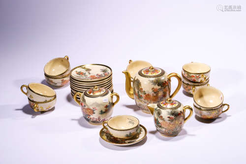A Group of Satusma Teaset (12 bowls, 12 plates and 3 teapots...