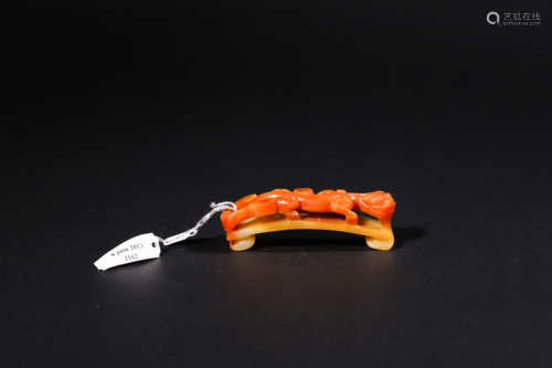 A Carved Agate Belt Hook