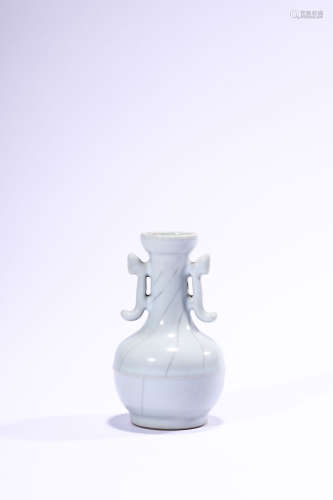 A Guan Type Glazed Vase, Yongzheng Mark