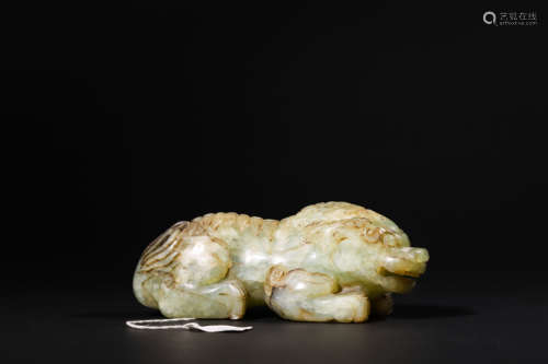 A Large Carved Jade Lion, Qing Dynasty