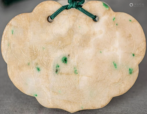 19TH CENTURY OLD JADEITE PENDANT