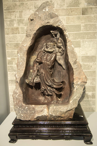 20TH CENTURY SHOUSHAN STONE BODHIDHARMA