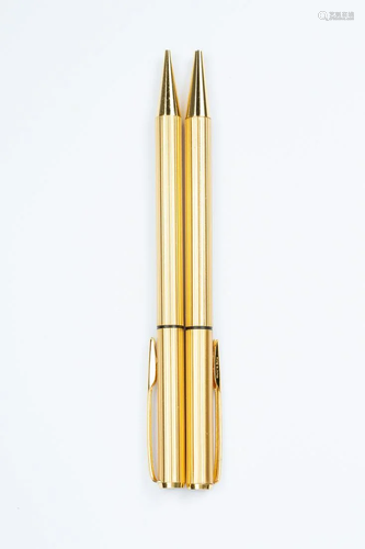 A PAIR OF GOLDEN FOUNTAIN PENS