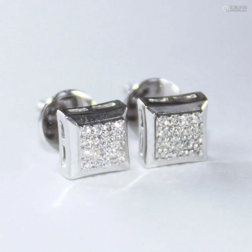 14 K / 575 White Gold Diamond Earring Studs