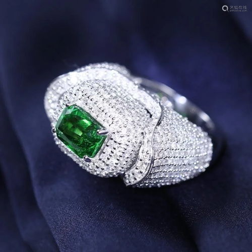 14 K White Gold Tsavorite Garnet (GRS) & Diamond Ring