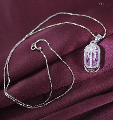 14 K White Gold Kunzite & Diamond Pendant Necklace