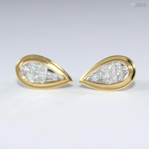 IGI Certified 14 K / 585 Yellow Gold Diamond Studs