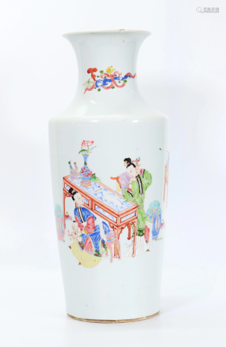 Fine Chinese 18 C Yongzheng F Rose Porcelain Vase