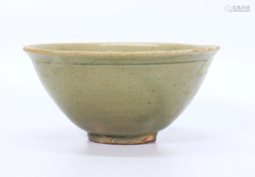 Chinese Yaozhou Celadon Porcelain Teabowl
