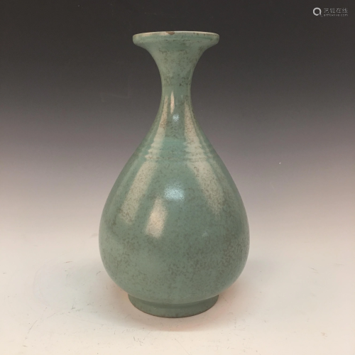 Chinese Green Glazed Bottle Vase