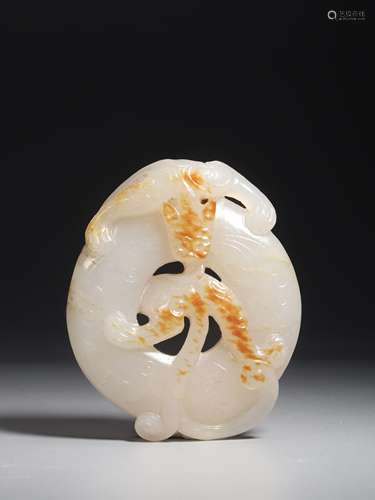 A CARVED JADE CHI-DRAGON PANDENT