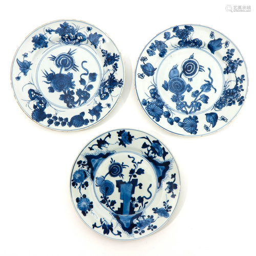 A Lot of 3 Blue and White Plates