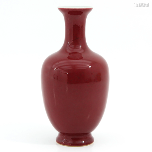 A Red Glaze Vase