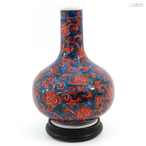 A Blue and Red Bottle Vase