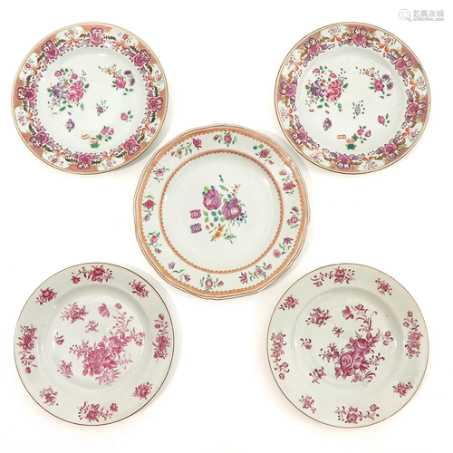 A Collection of 5 Famille Rose Plates