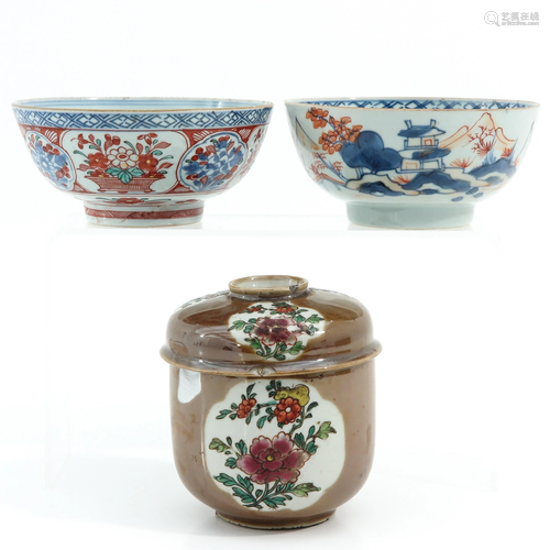 A Batavianware Jar and 2 Bowls