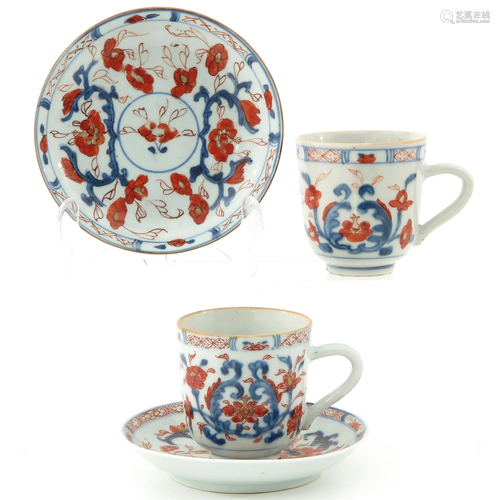 A Pair of Imari Cups and Saucers