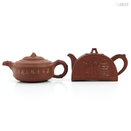 A Lot of 2 Yixing Teapots