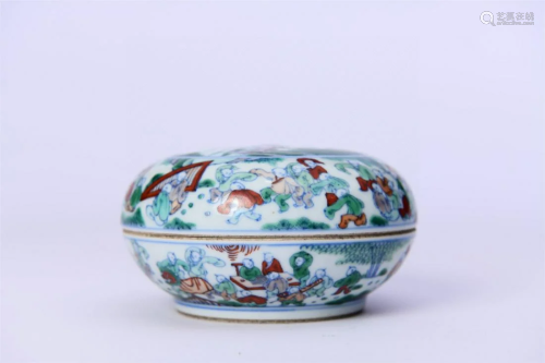 A Chinese Porcelain Ink-Pad Box