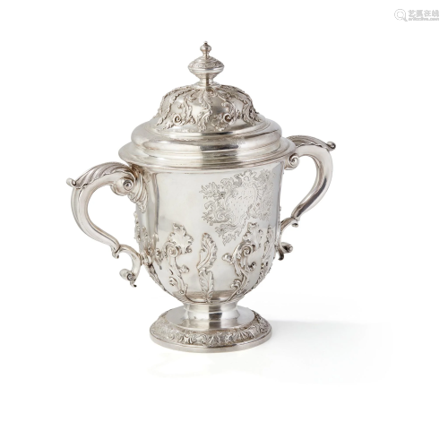 FINE GEORGE I TWIN HANDLED CUP AND COVER