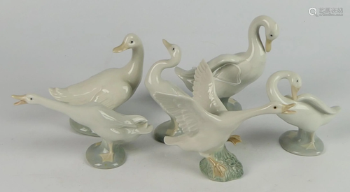 LLADRO & NAO PORCELAIN 6 DUCKS AND OR GEESE