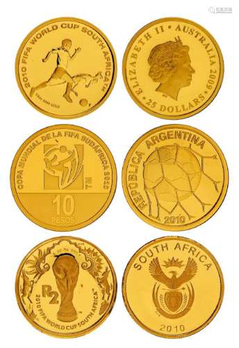 2009、2010年不同国家发行第19届南非世界杯足球赛纪念金币三枚套装
