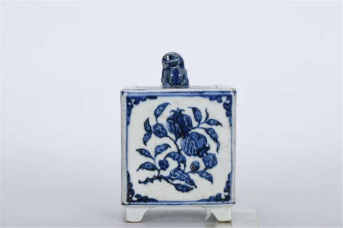 Blue and White Square Tea Canister with Three Fruit in Ming ...