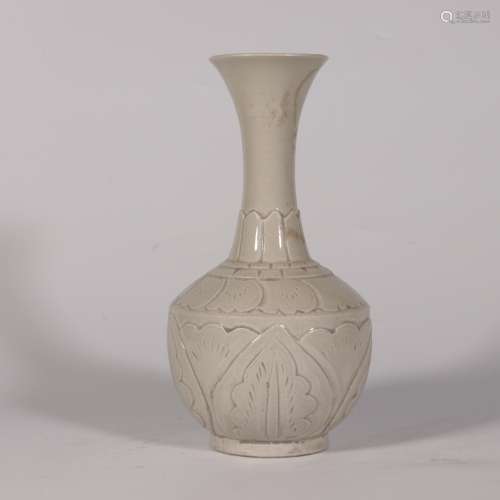 White Glaze Vase
