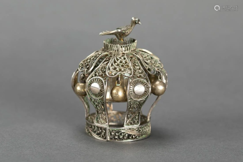 Judaica , silver finial crown