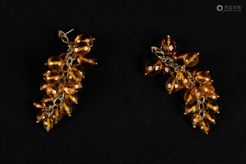 Pair of gold and amber earrings