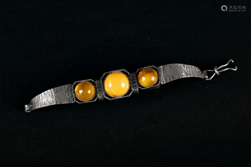 Silver and amber bracelet