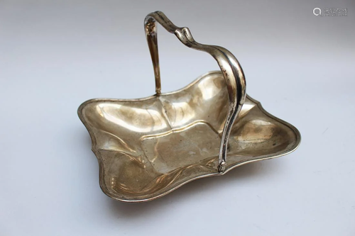 Silver basket with flexible grip