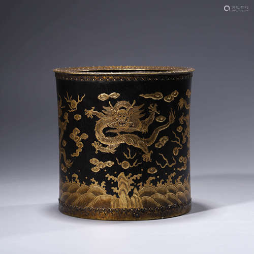 A Gilt Sandalwood Dragon Brush Pot