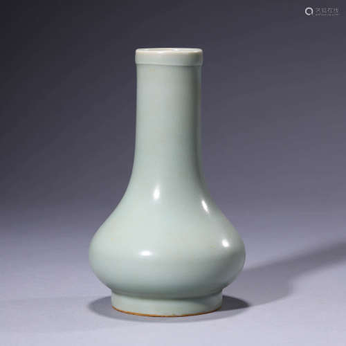 A Longquan Kiln Bottle Vase