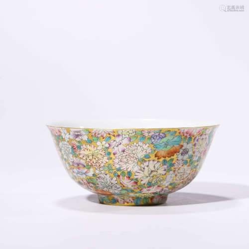 A Yangcai-Glazed Gold-Ground Floral Bowl