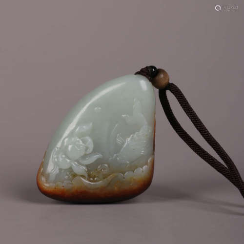A Carved Jade Fishes Ornament