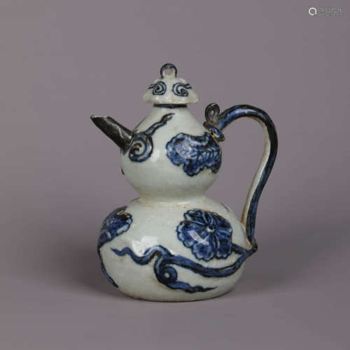 A Blue And White Lingzhi Double-Gourd-Shaped Pot