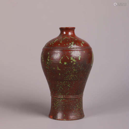 A Peachbloom-Glazed Meiping Vase
