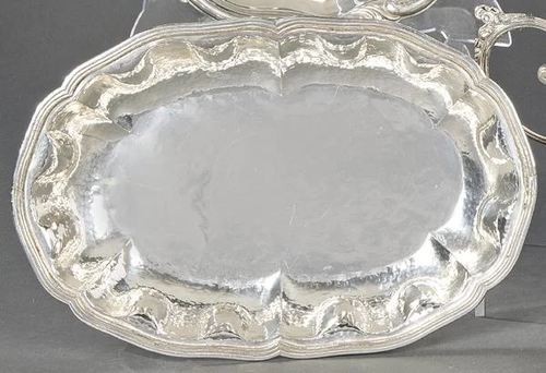 Deep tray with wavy edge in Spanish silver punched 1st