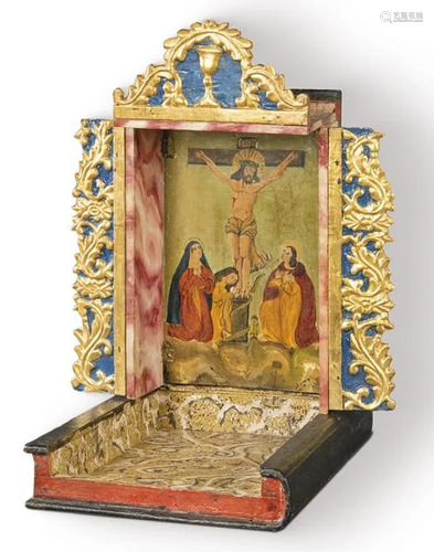 Carved, polychrome and painted wooden portable altar,