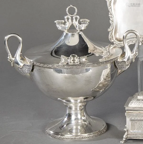 Spanish silver tureen punched 1st Law of Montejo.