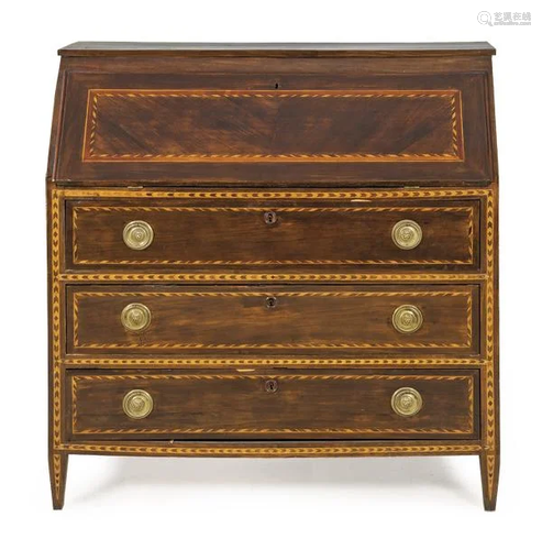 Carlos IV bureau in walnut wood with hinged top and