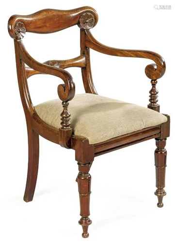 Victorian armchair in carved and turned mahogany wood,