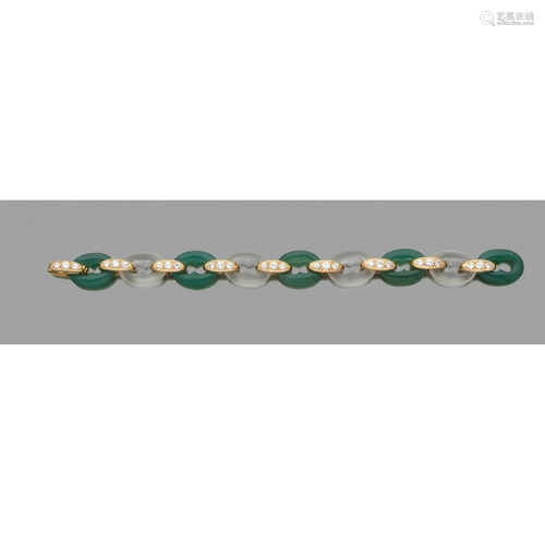 Bracelet alternating coffee bean links in bathed green