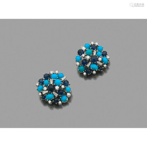 Pair of 18k white gold ear clips adorned with turquoise