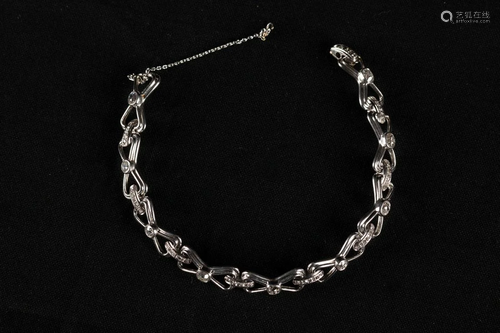 white gold 750 bracelet