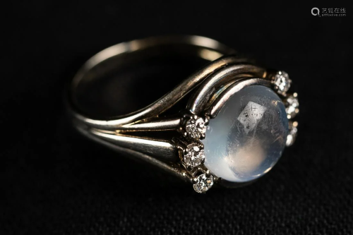 white Gold Ring